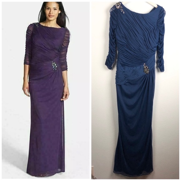 Adrianna Papell Dresses & Skirts - Adrianna Papell blue quarter sleeve ruched gown